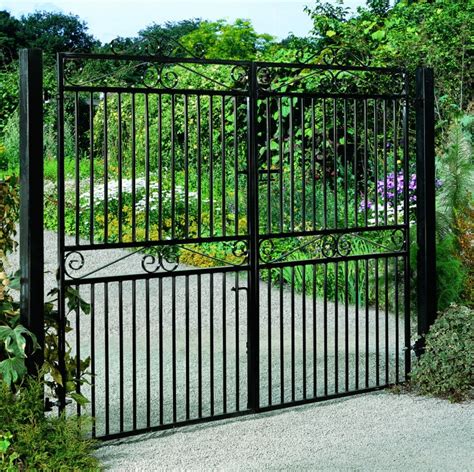6 foot garden gate